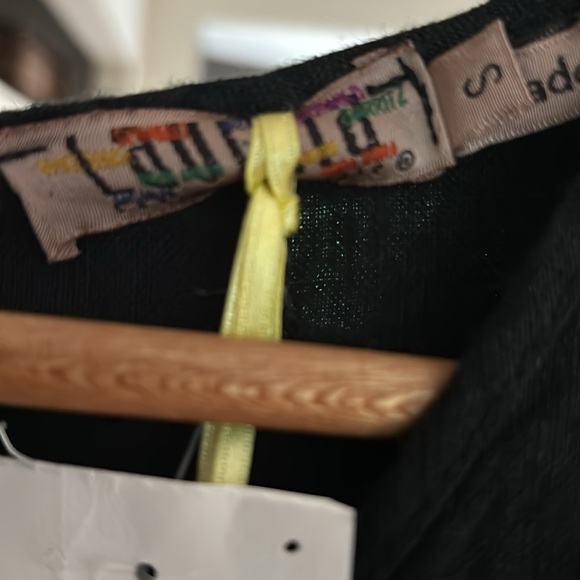 Never worn black 100% linen dress. Size S. Lavinia brand made in Italy. - Picture 4 of 12